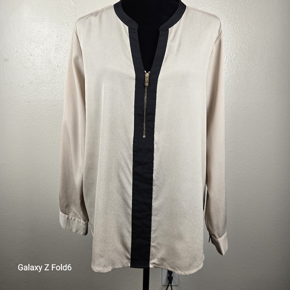 Calvin Klein Blouse XL Beige Black Zip Front Long Sleeve Top Roll Tab NWT Flawed - Picture 1 of 10